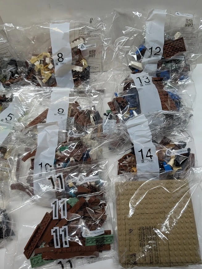 LEGO 21325 Ideas Medieval Blacksmith New With No Box But Sealed Bags - Image 3 of 3