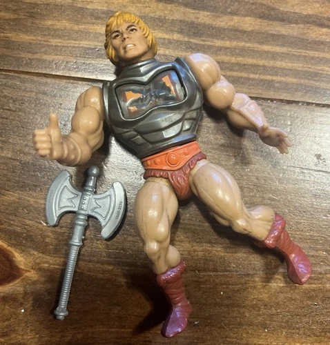Vintage BATTLE DAMAGE HE-MAN Masters Of The Universe Figure + Axe 80s MOTU Toy