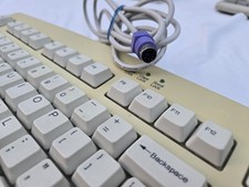 Vintage MICROSOFT CORP windows keyboard Model Kb-9908 untested