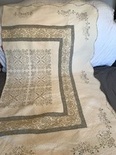 Classic Home Queen Embroidered Quilt Scalloped 102x118  