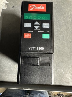 Danfoss VLT 2800 VFD Variable Frequency Drive VLT2805PT4B20SBR1DBF00A00C1 