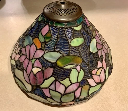 Tiffany Style Lotus Lily Pad 12” Vintage Stained Glass Lampshade