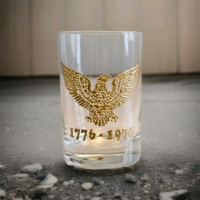 Vtg 1776 1976 Bicentennial Patriotic American Eagle Whiskey Glass Rocks Lowball