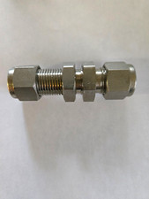 Swagelok SS-600-61 3/8" Stainless Steel Bulkhead Union Tube Fitting w/ Locknut