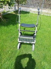 Rollator, Gehhilfe mit Sitzfläche, Klappbar