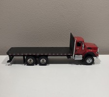 1/64 Scale  Greenlight International Workstar Flatbed Truck With Red Cab J7