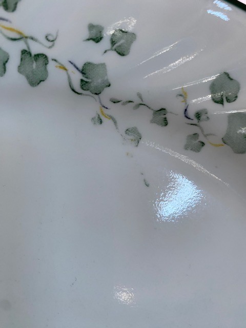 Set of 16 Corelle Callaway Ivy Dinnerware - Dinner, Bread, Cups, Saucers