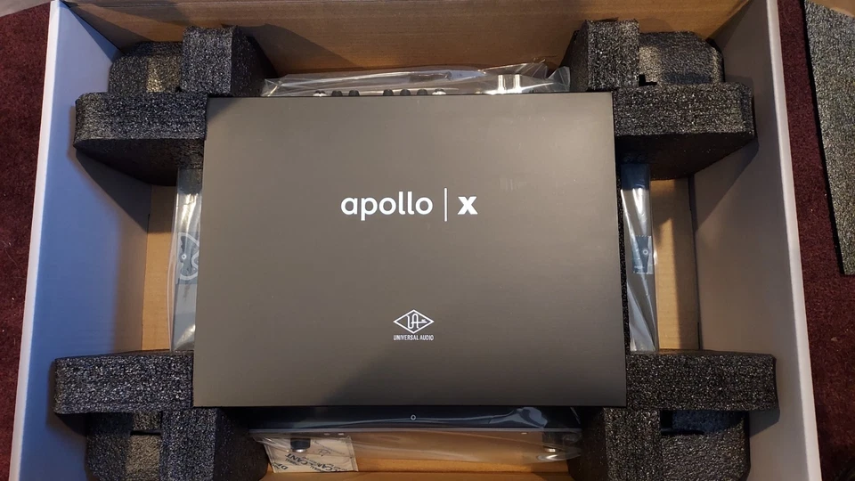 Universal Audio Apollo x6 Heritage Edition, Mint condition - Image 4 of 4