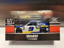 Chase Elliott 2021 Napa 1:64 Diecast Body  Diecast Chassis Lionel Action