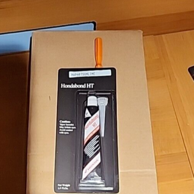 #ad Genuine OEM Honda Bond HT Silicone Liquid Gasket High Temp NEW 08718 0004 $23.77