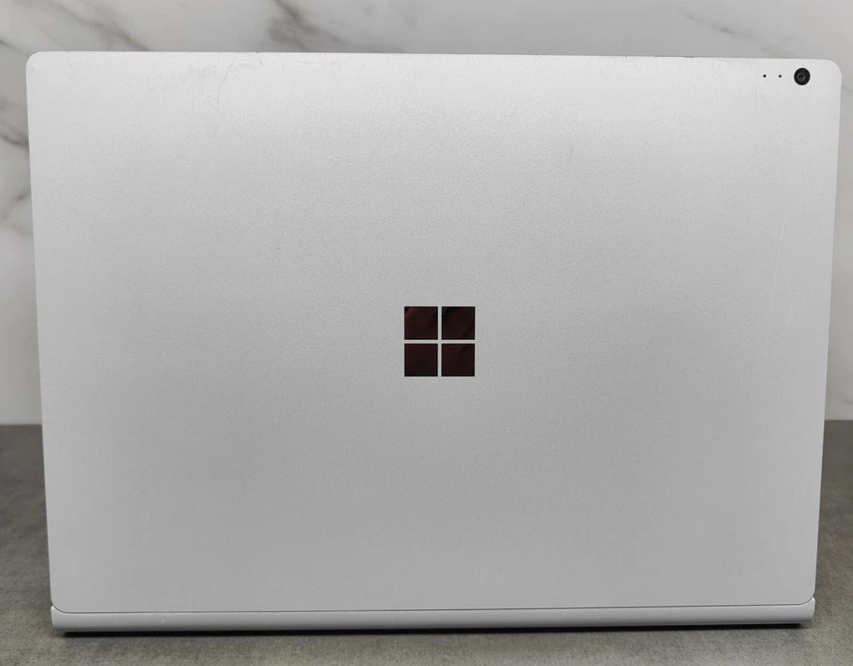 Surface Book i5 6th Gen 8 GB RAM 256GB SSD Win11 13.5 -inch 3,000 x 2,000 touch - Image 3 of 4