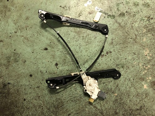 BMW 1er E87 5-Türer Fensterheber inkl. Motor elektrisch rechts vorne 7138466
