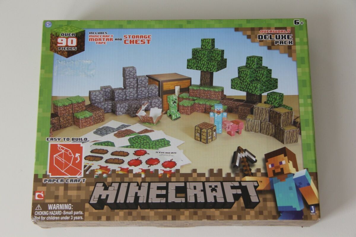 Minecraft Overworld Playset with 1 Action Figure & 10 Papercraft