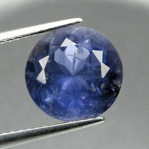2.86 Ct Resplendent Round Cut 9.7 x 9.5 MM 100% Natural Purple Blue India Iolite