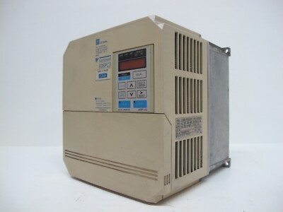 Yaskawa CIMR-PCE42P2 Varispeed 606PC3 2.2 kW 42P2D1B AC Drive 460V 3 PH 4.8 A