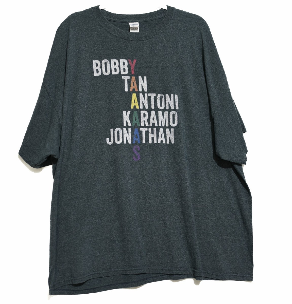 Gildan Bobby Tan Antoni Karamo Jonathan S Mens Gray T-Shirt Pure