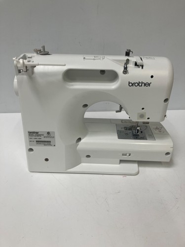 Brother CE8080PRW Project Runway L.E. Sewing Machine w/ Foot Pedal - Tested - Picture 10 of 16