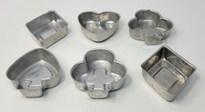 Lote de colección (6) trajes de cartas de aluminio de los años 50 mini sartenes para pasteles/moldes de gelatina
