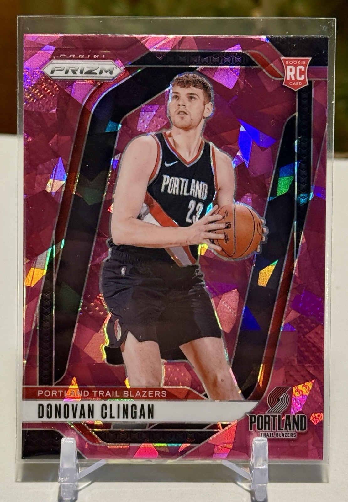 2024-25 Panini Prizm - Donovan Clingan #221 Pink Ice Prizm (RC)