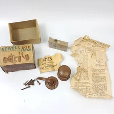 Brown Vintage Newell E-ZE Door Latch No.010 Handles Incomplete Closet Screen