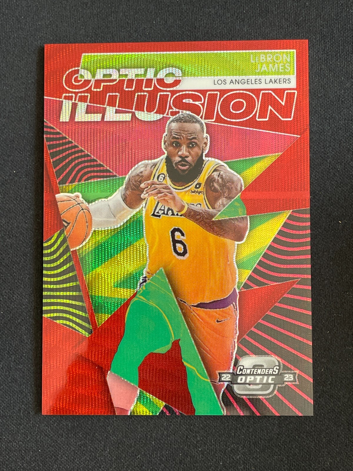 LeBron James 2022-23 Panini Contenders Optic Illusion Red Wave Prizm #25