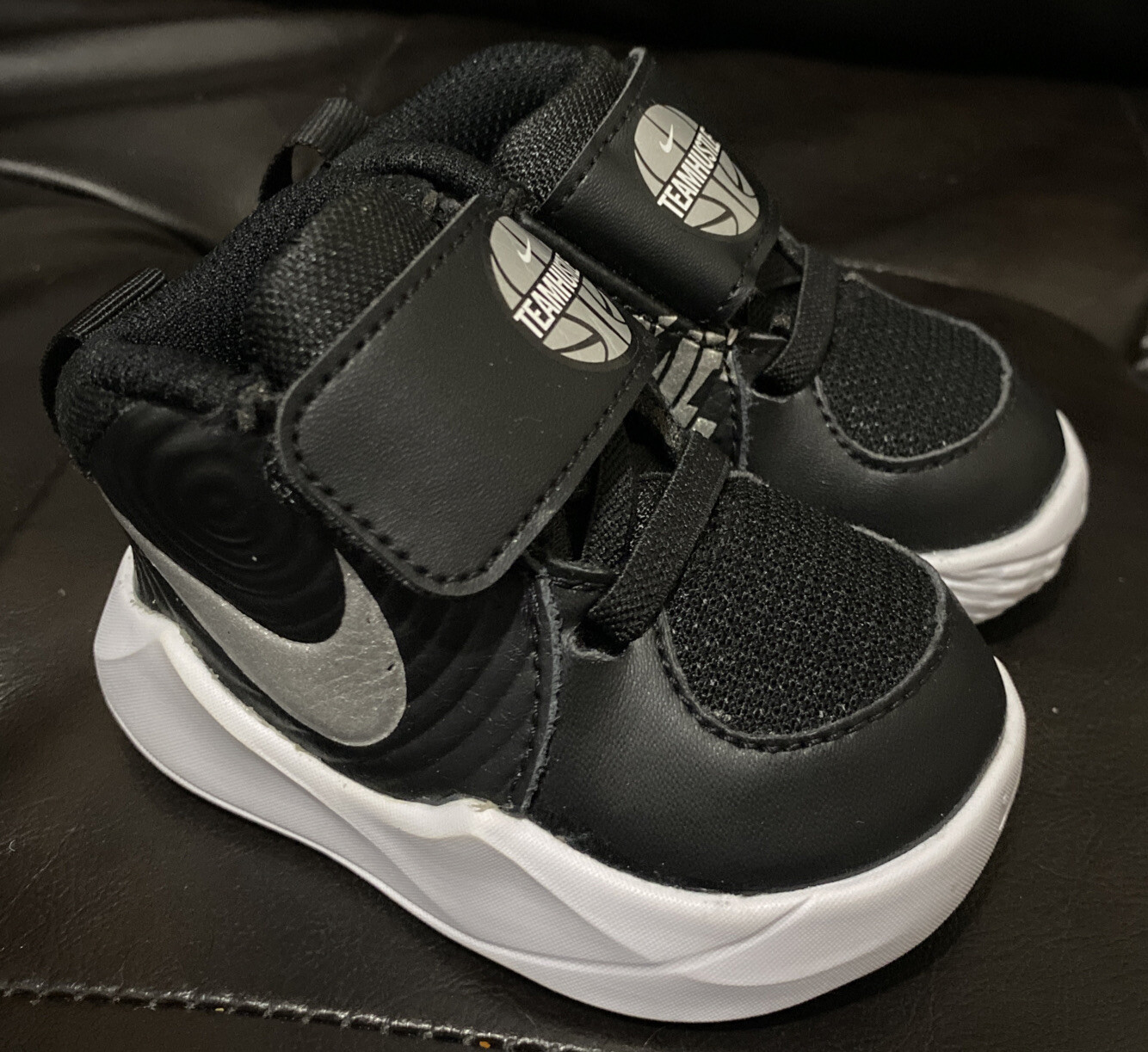 Nike TEAM HUSTLE D 9 (TD) Black/Metallic Silver AQ4226-001 Toddler Size 2C  EUC | eBay