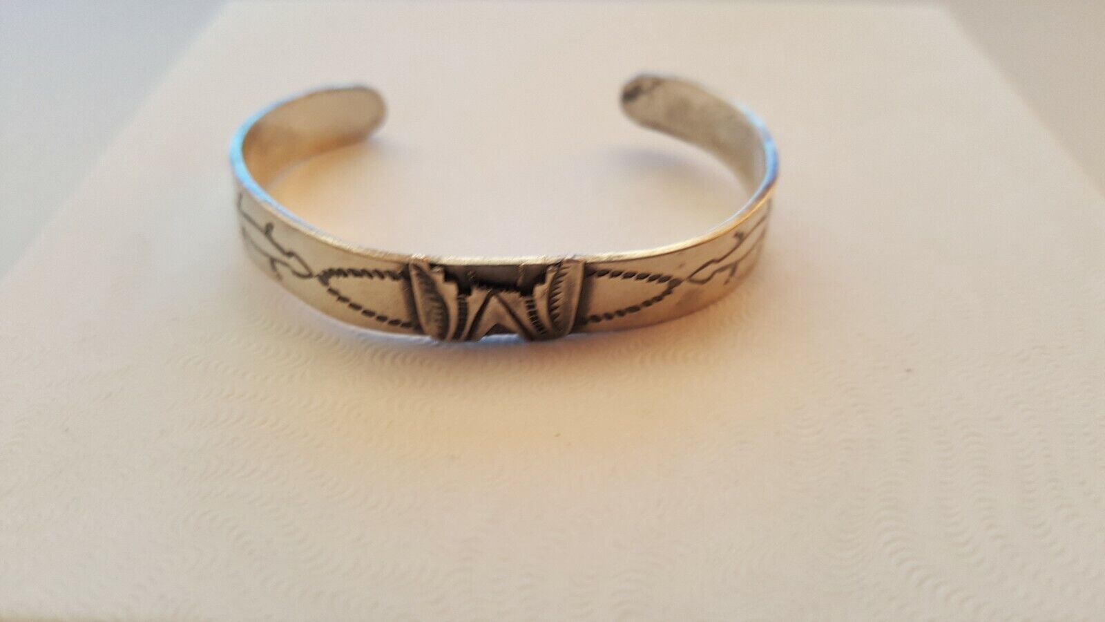 Native American Sterling Silver Engraved Child Br… - image 1