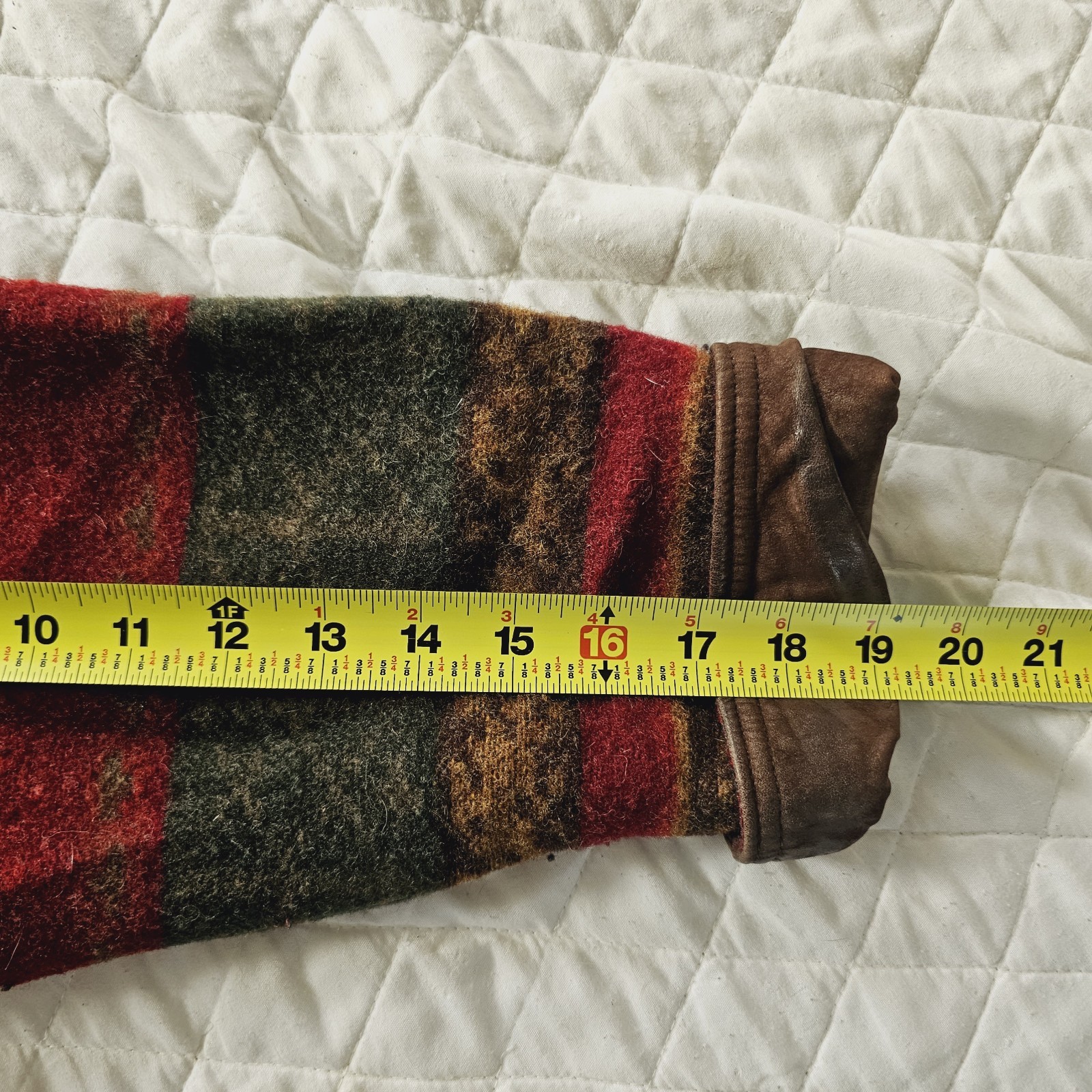 VTG Eddie Bauer Aztec Pattern Wool Button Up Jack… - image 6