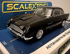 Scalextric Aston Martin DB5 in Black Ref C4029 (637)