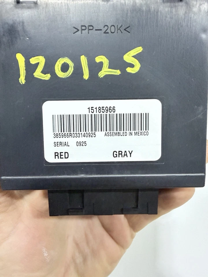 15185966 MÓDULO DE CONTROL DE CLIMATIZACIÓN AIRE ACONDICIONADO TRASERO TAHOE ESCALADE YUKON SUBURBAN 2003-2006 Foto 3 de 4