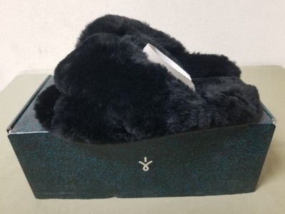 New EMU AUSTRALIA Mayberry Luxurious Slide Style Sheepskin Slipper. W11573