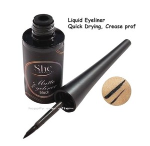 matte black eyeliner