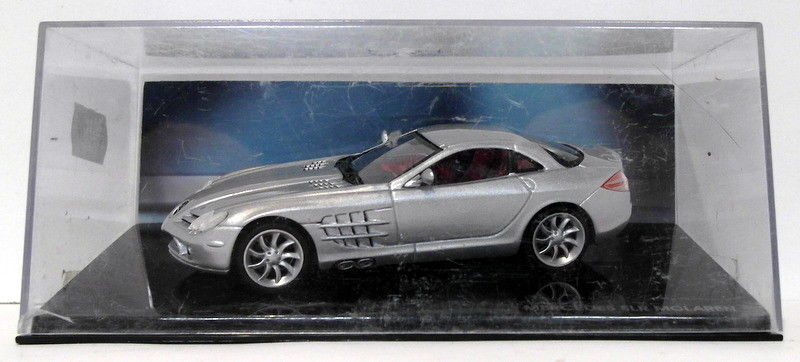 Altaya 1/43 Mercedes Benz SLR McLaren Silver Diecast Model