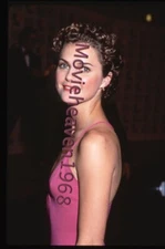 KERI RUSSELL VINTAGE  35MM SLIDE TRANSPARENCY PHOTO 10758