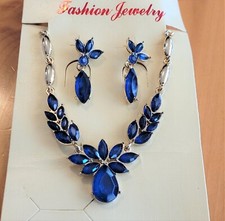 NEW GOLD TONE FANCY ROYAL BLUE CRYSTAL DROP EARRING & CHEVRON NECKLACE SET 15