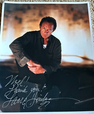 LANCE HENRIKSEN VINTAGE HAND SIGNED AUTOGRAPH PHOTO PHOTOGRAPH #69