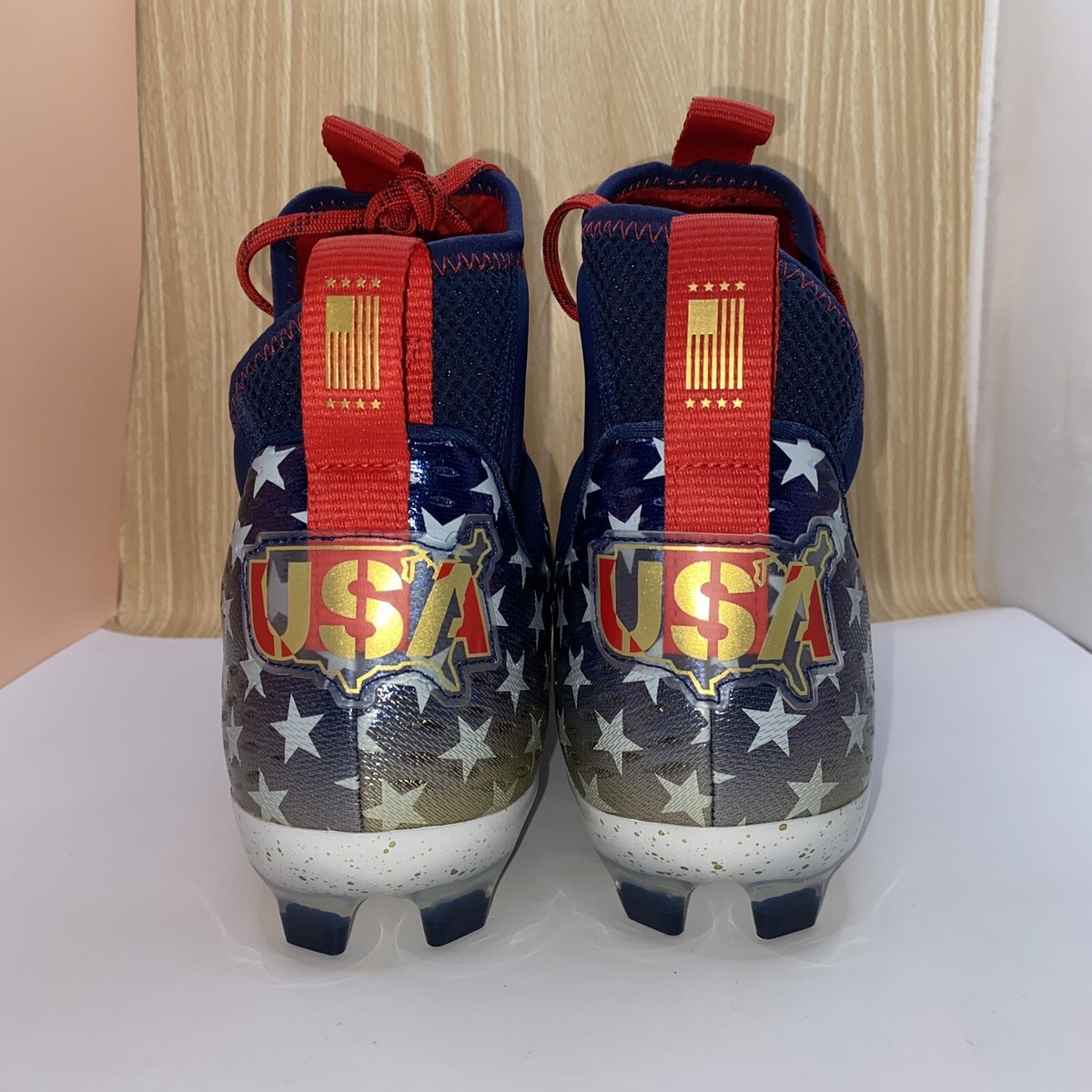 Under Armour Spotlight Lux MC LE USA Stars Men Sz 11 Football Cleats 3025366-100 Under Armour Spotlight Lux LE MC USA Stars Football Cleats  main image 2