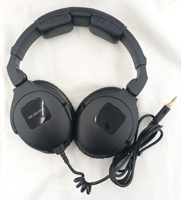 Sennheiser HD 300 PRO Over Ear Monitoring Closed-back Headphones Tested Japan