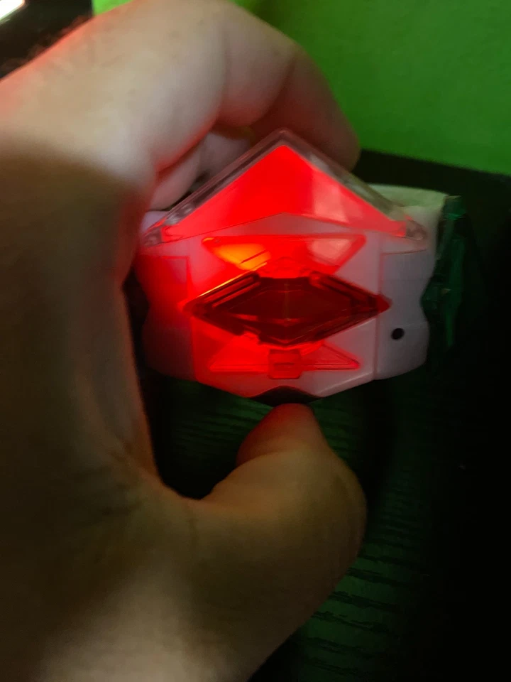 Pulsera Pokemon Z Power Ring con 3 Cristales Takara Tomy 2016 Probada y Funciona Foto 2 de 4