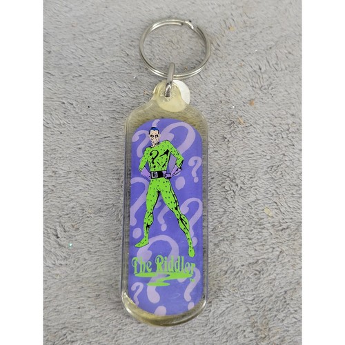 Vintage 1997 Six Flags DC Comics The Riddler Keychain Batman Villain Purple