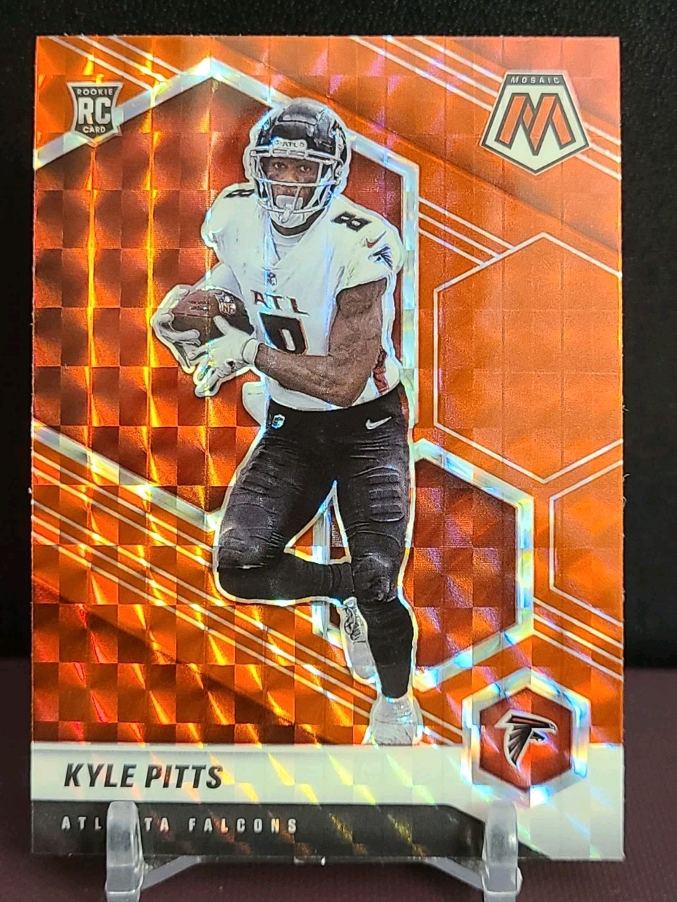 2021 Panini Mosaic Kyle Pitts Red Mosaic Prizm #311 RC