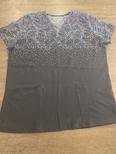 Uniform Advantage Scrub Top Butter Soft Size L WOMENS gently Used Black