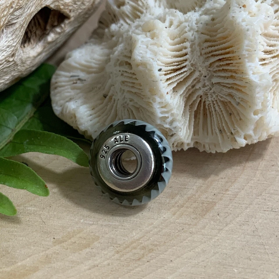 Pandora Sterling Silver Black Zig Zag Murano Glass Charm 790601 Retired - Image 2 of 4