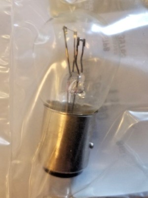 LAND ROVER GENUINE DUAL FILAMENT STOP LIGHT BULB - 264590 | eBay
