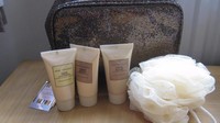 Marks & Spencer Sweet Pleasures Bath Collection-body Lotion/shower Cream-bnwt Marks & Spencer Sweet Pleasures Bath Collection-body Lotion/shower Cream-bnwt