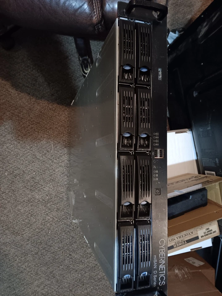 CYBERNETICS miSAN V SERIES 8 BAY STORAGE SERVER -NO HARD DRIVE - Image 2 of 3