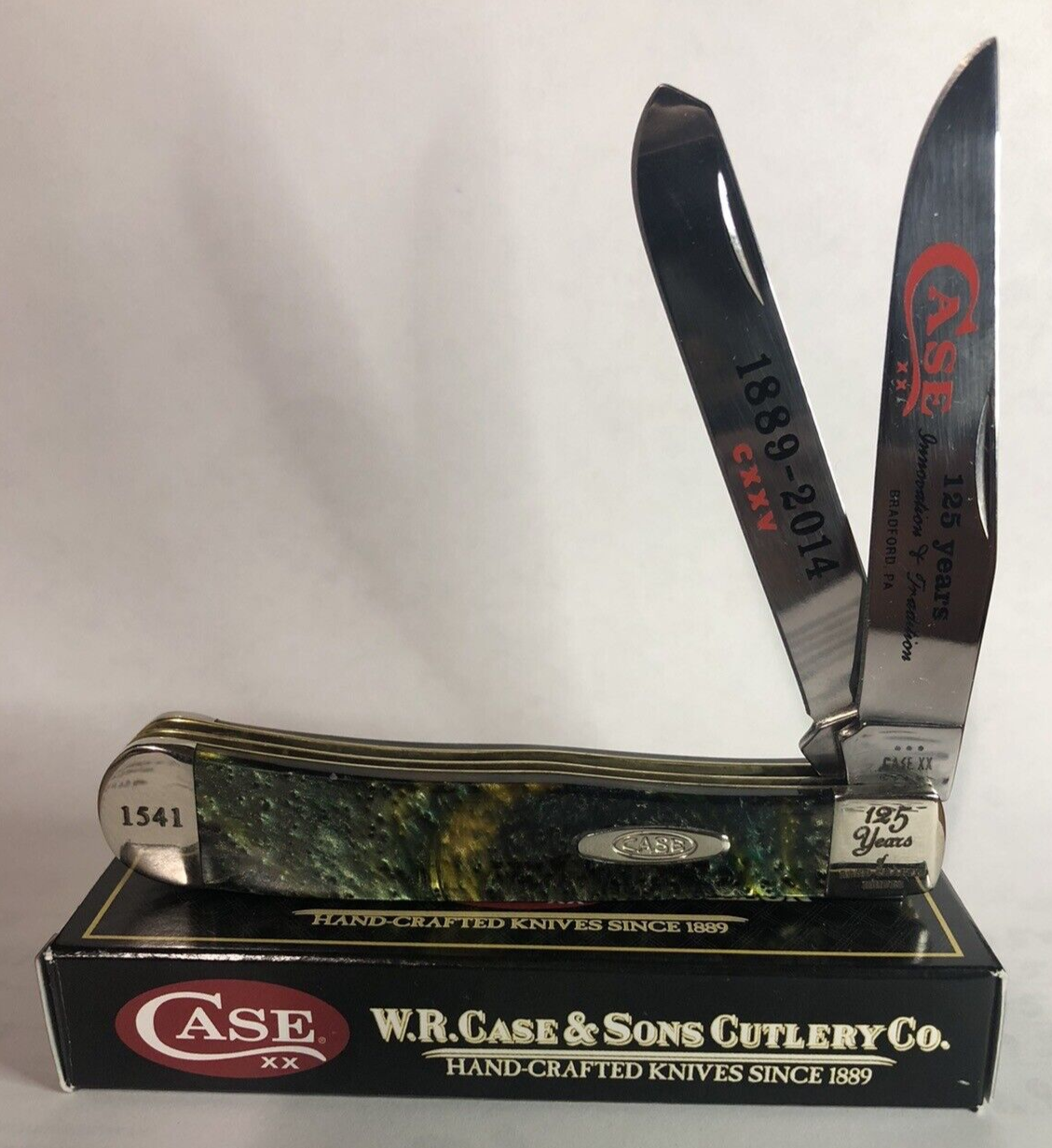 極美品GUCCI グッチレザーキーケースシマエンボスGG 黒箱付き