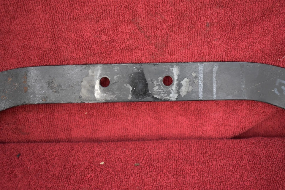 Barra bigote suspensión trasera Datsun 240Z 7/1971-7/1973 OEM usada 55450-E8300 Foto 3 de 4