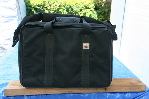 GENUINE APPLE IMAGEWRITER SOFT SIDED PADDED CARRY BAG CASE, VINTAGE (BLACK)