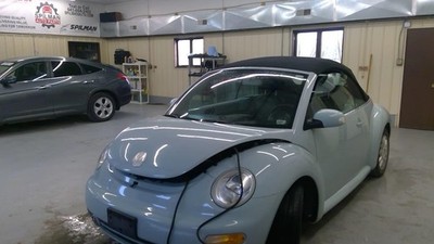 Used Front Right Seat Belt Front fits: 2005 Volkswagen Beetle Conv bucket seat p